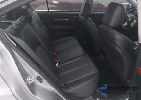 2010 Subaru Legacy 2.5I Limited из США, поврежденный, VIN 4S3BMBK61A3246288